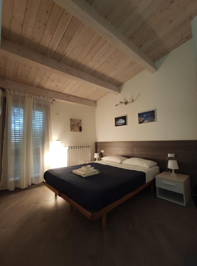 Memento Bed and Breakfast Ossi Eksteriør billede