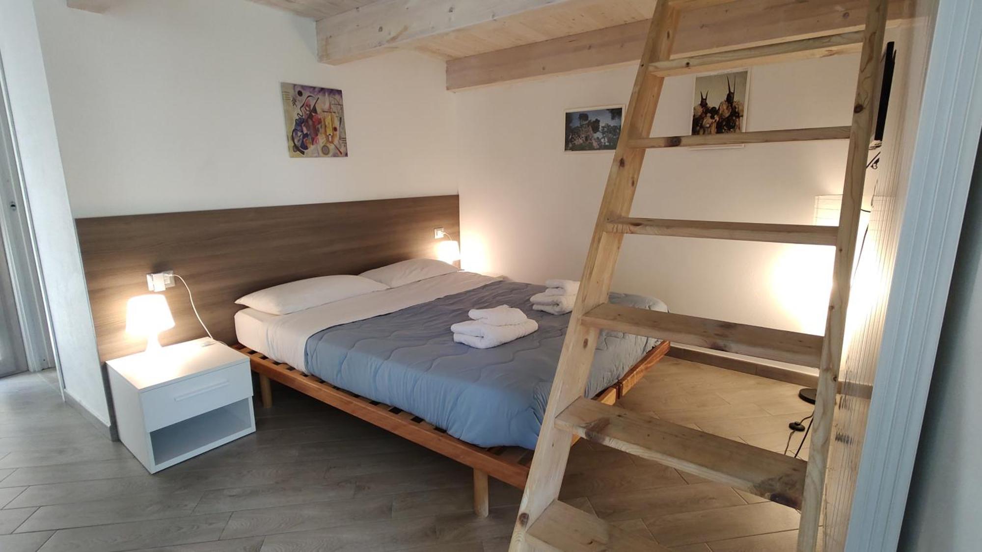 Memento Bed and Breakfast Ossi Eksteriør billede