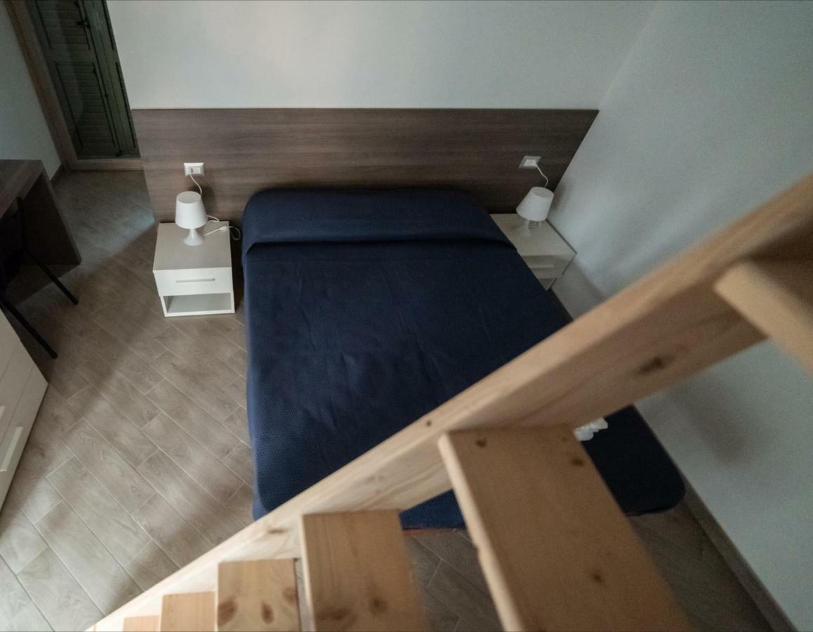 Memento Bed and Breakfast Ossi Eksteriør billede