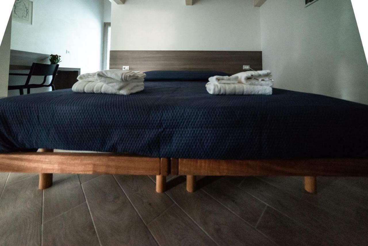 Memento Bed and Breakfast Ossi Eksteriør billede